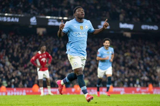 的新星霍伊 的新星霍伊