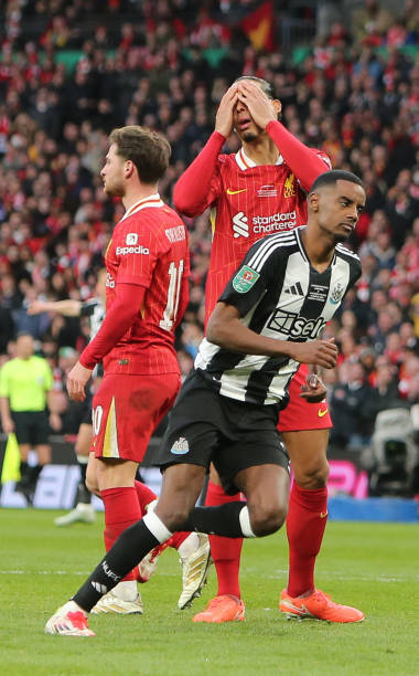 高压下展现 高压下展现