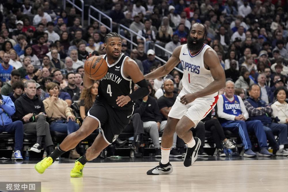 现场观众反 现场观众反