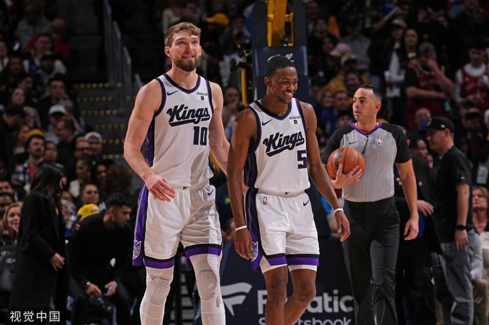 之间情感的 之间情感的