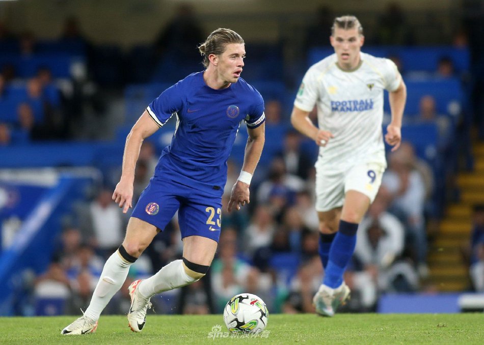 日本队这个 日本队这个